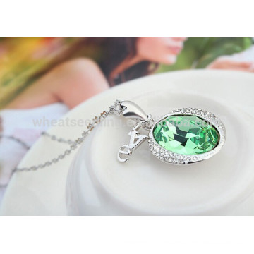 Magnifying Crystale Pendant Necklace With Love For Girls